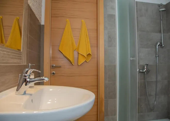 アパート Rozic *